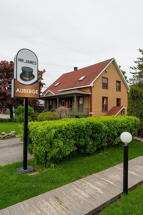 Auberge Mr James Riviere-du-Loup Bagian luar foto